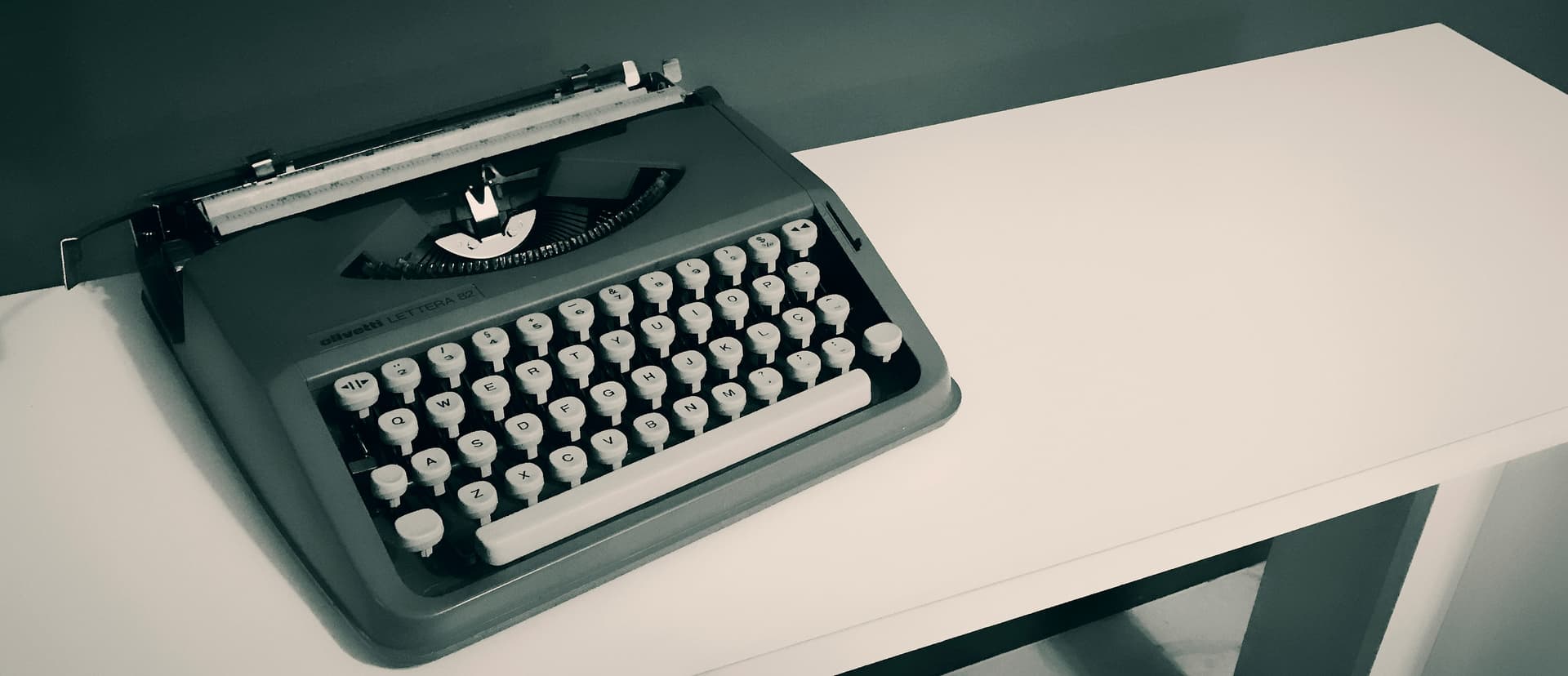 Image of a typewriter